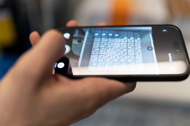 scanning multiple barcodes at once on an iphone